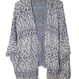 H&M Divided Women's Aztec Printed Oversized Open Front Short Sleeve Kimono, Sz L